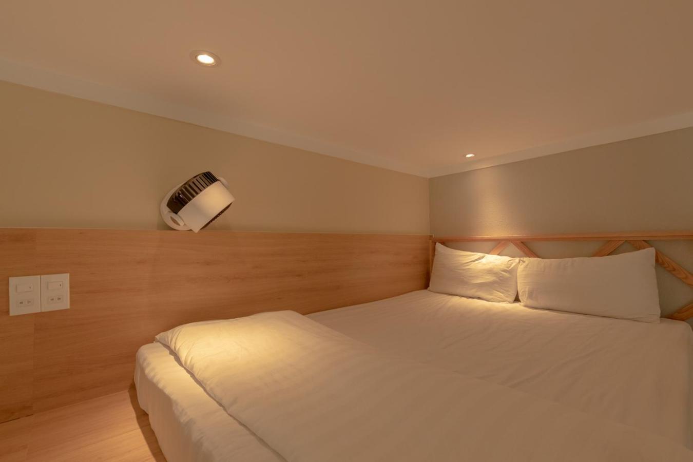 Tay Tien Bungalow 두옹 동 외부 사진